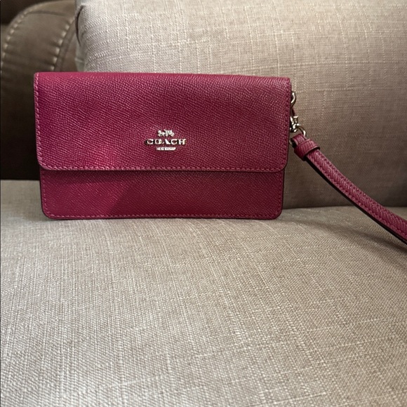 Coach Maroon Leather Wristlet - Picture 1 of 12